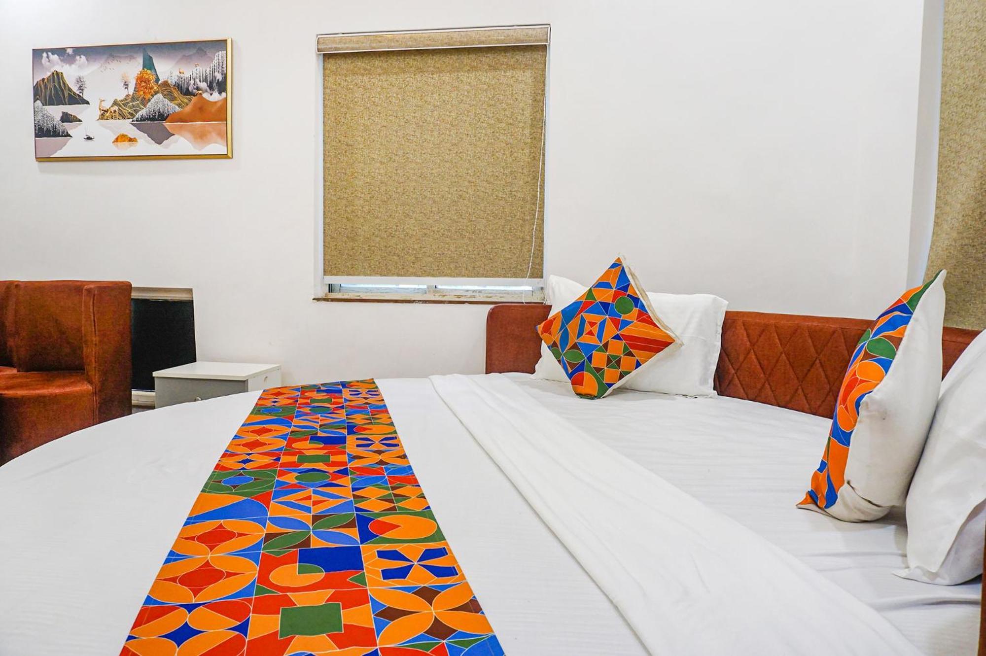 Hotel O The Leela Inn Pune Exterior photo