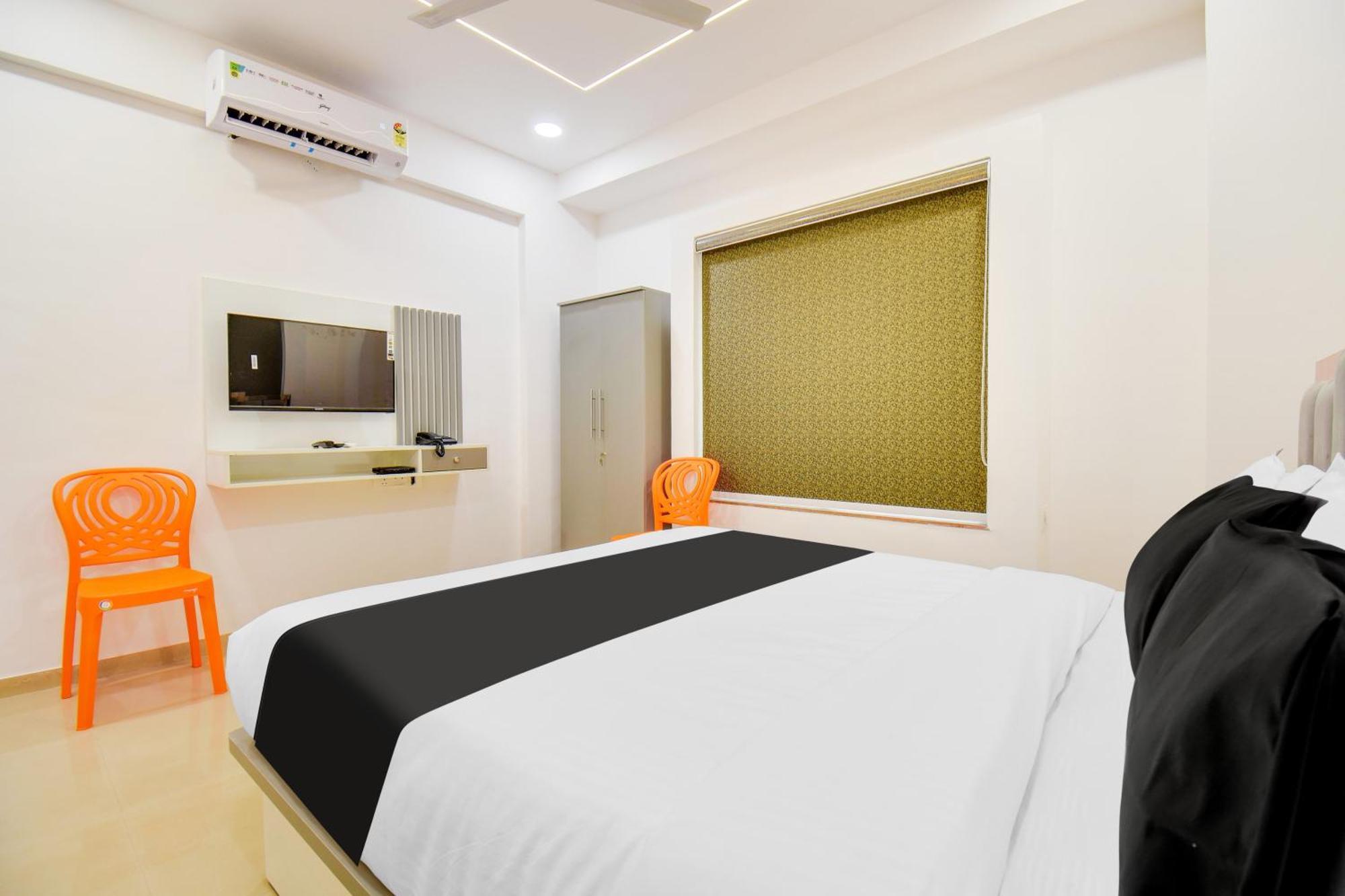Hotel O The Leela Inn Pune Exterior photo